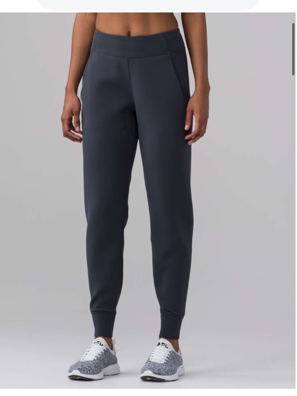 Lululemon Embrace The Space Pant Joggers Size 8